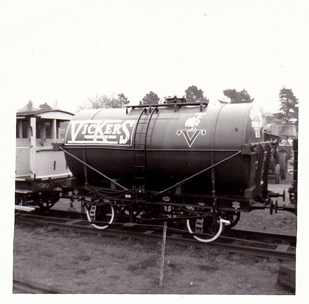 Vickers Oils Tank Wagon,1970s